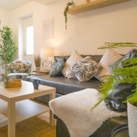 Principality Suites - Two Bed Apartment By Property Promise Cardiff Buitenkant foto