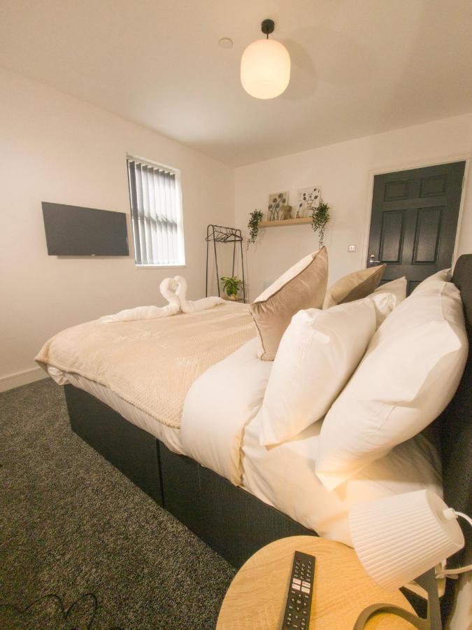 Principality Suites - Two Bed Apartment By Property Promise Cardiff Buitenkant foto