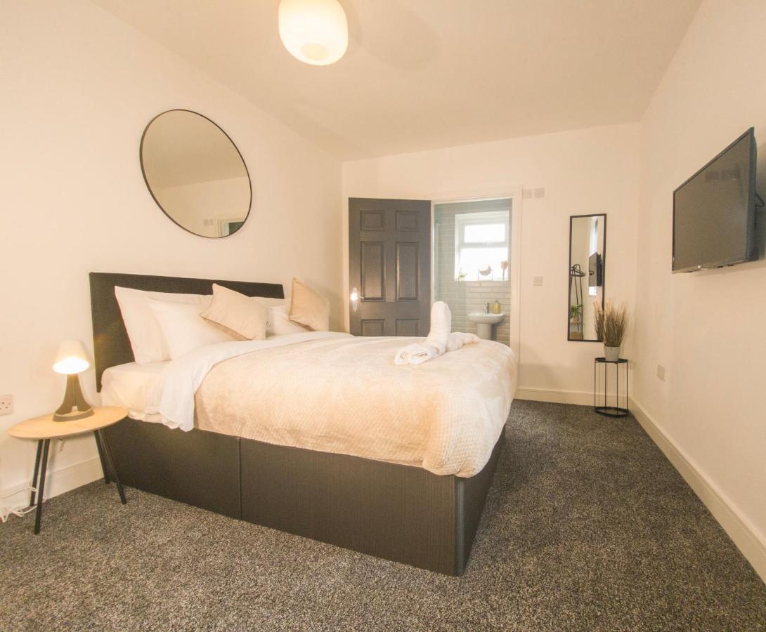 Principality Suites - Two Bed Apartment By Property Promise Cardiff Buitenkant foto