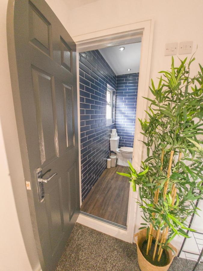 Principality Suites - Two Bed Apartment By Property Promise Cardiff Buitenkant foto