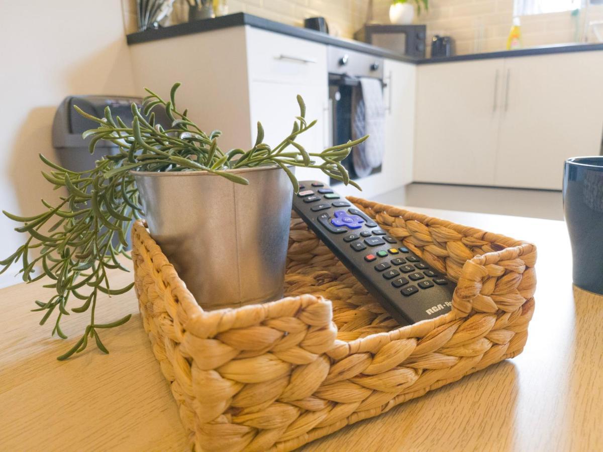 Principality Suites - Two Bed Apartment By Property Promise Cardiff Buitenkant foto