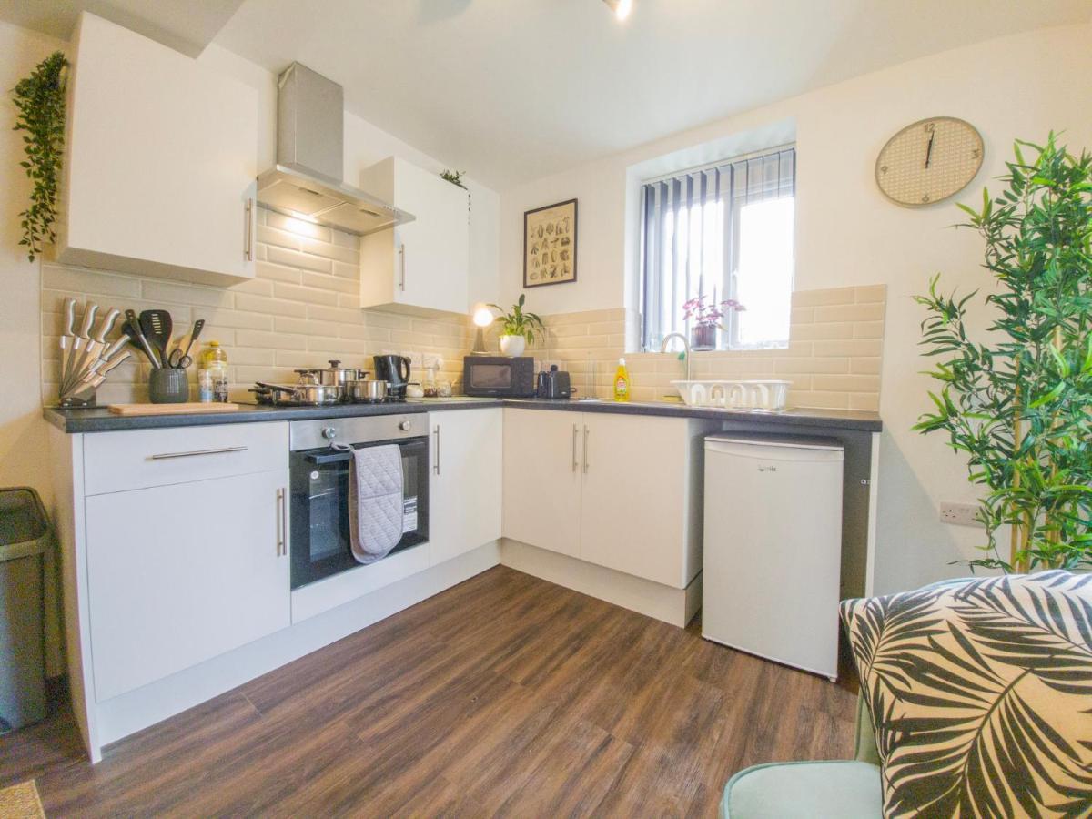 Principality Suites - Two Bed Apartment By Property Promise Cardiff Buitenkant foto