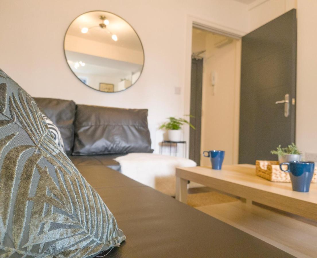 Principality Suites - Two Bed Apartment By Property Promise Cardiff Buitenkant foto