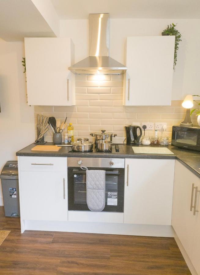 Principality Suites - Two Bed Apartment By Property Promise Cardiff Buitenkant foto